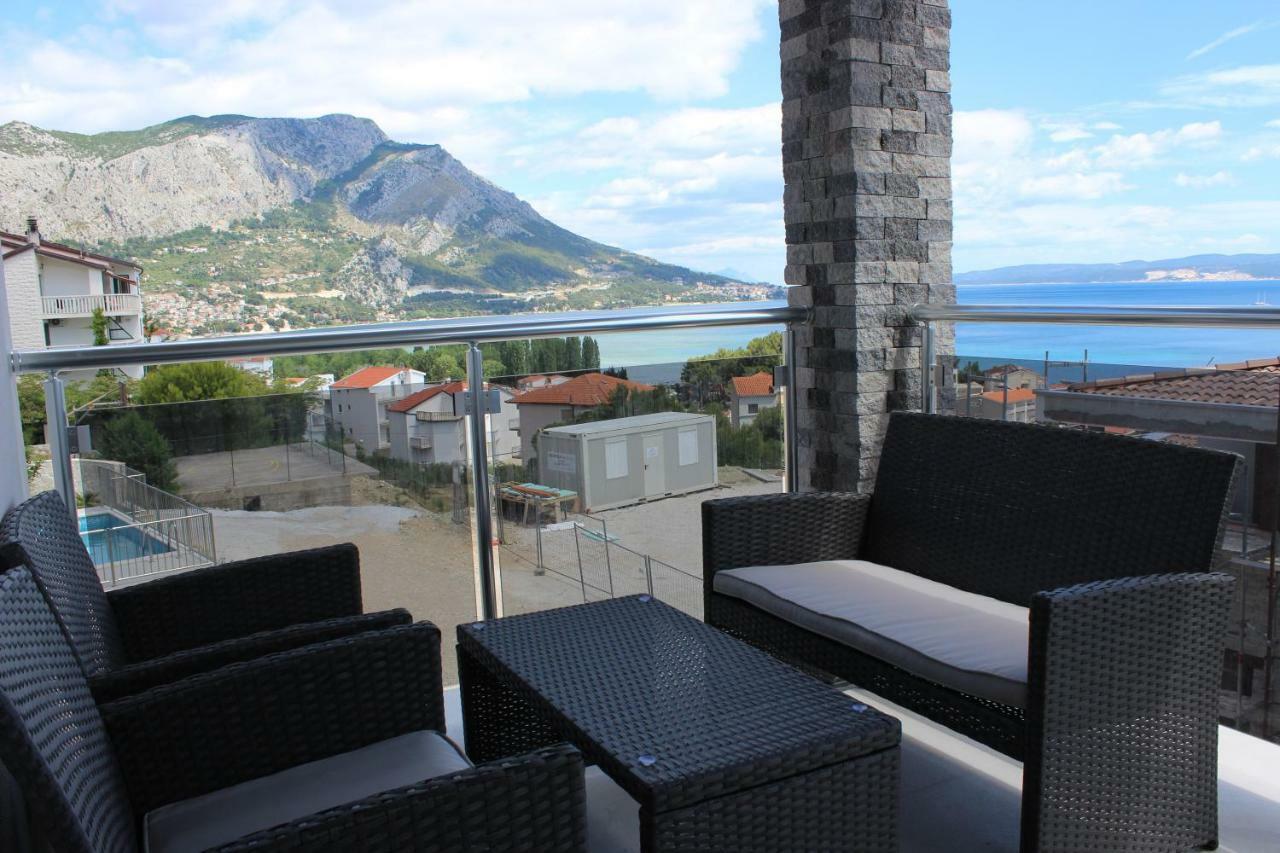 Villa Sara With Sea View And Private Heated Pool Omiš Dış mekan fotoğraf