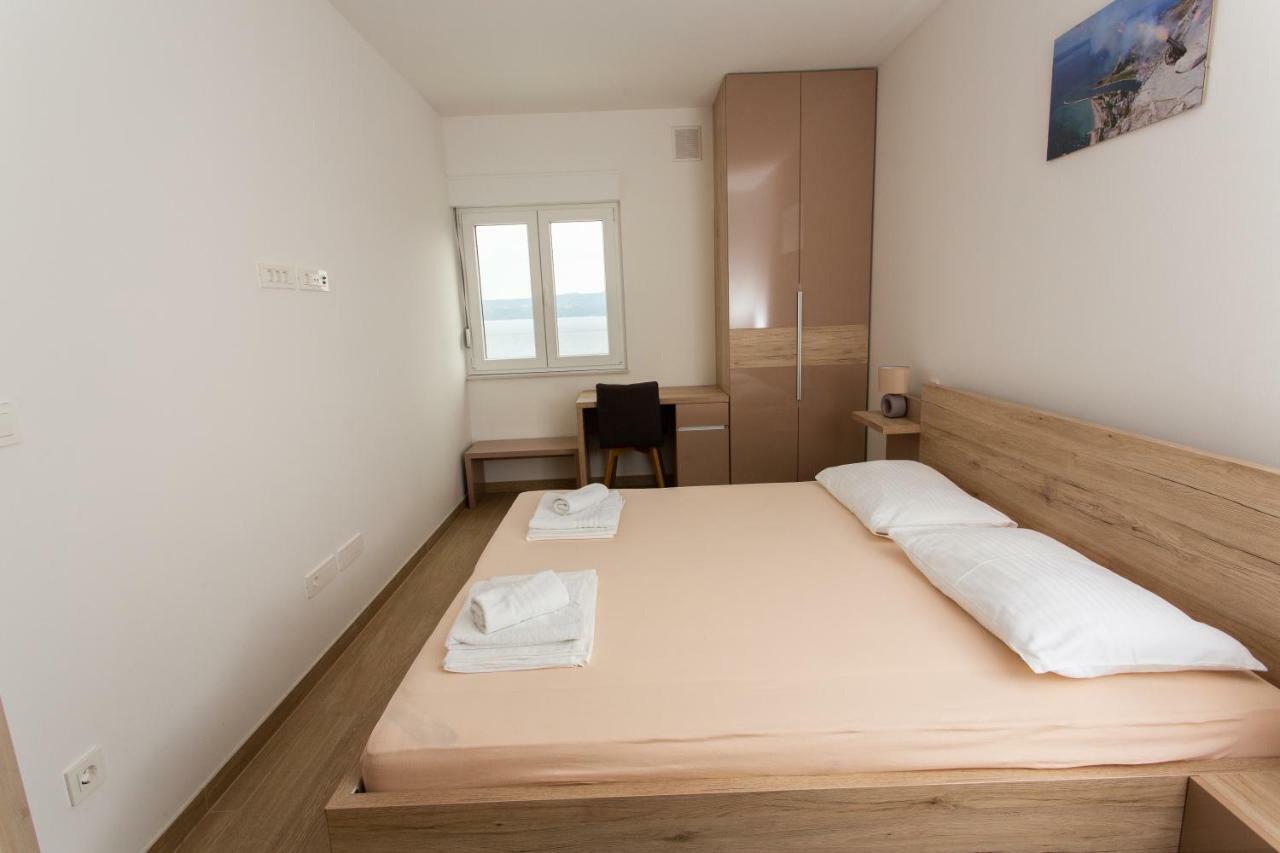 Villa Sara With Sea View And Private Heated Pool Omiš Dış mekan fotoğraf