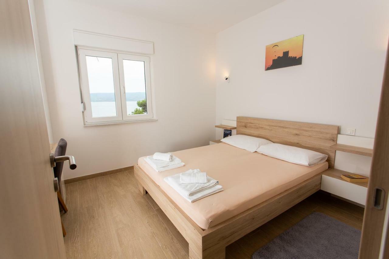 Villa Sara With Sea View And Private Heated Pool Omiš Dış mekan fotoğraf