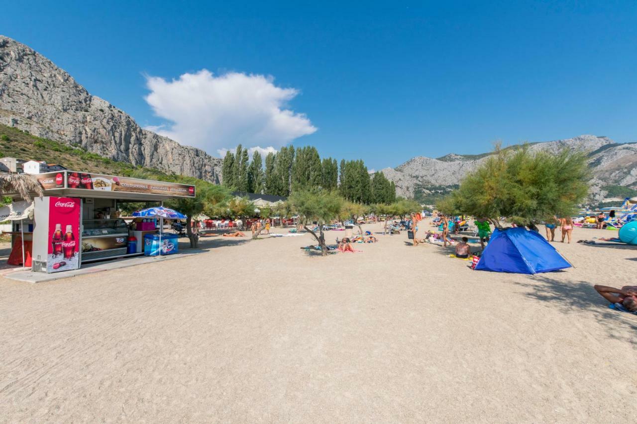 Villa Sara With Sea View And Private Heated Pool Omiš Dış mekan fotoğraf